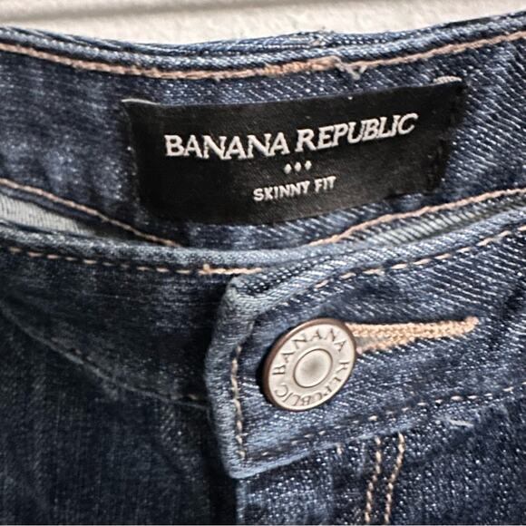 Banana Republic Factory Skinny Fit Dark Wash Denim Cuff Hem Capris Blue Womens 6 - Picture 3 of 6